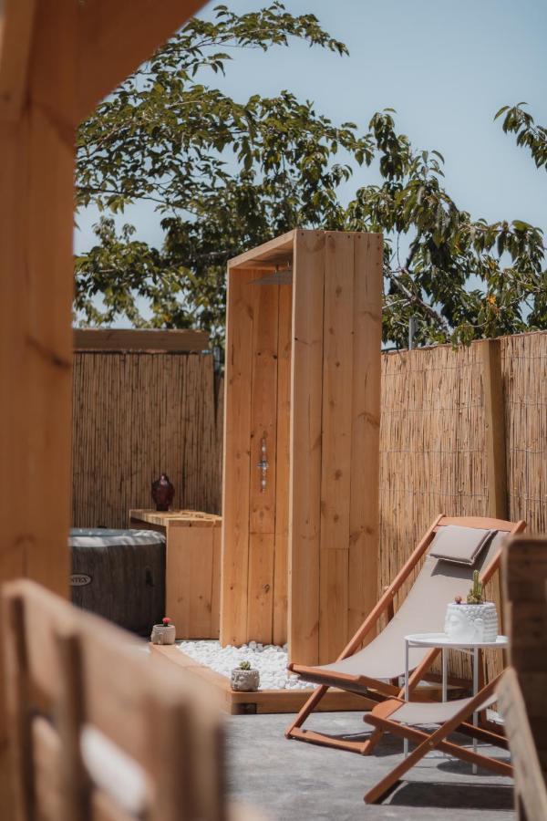 Fuente Del Lobo Glamping & Bungalows - Adults Only بينوس جينيل المظهر الخارجي الصورة