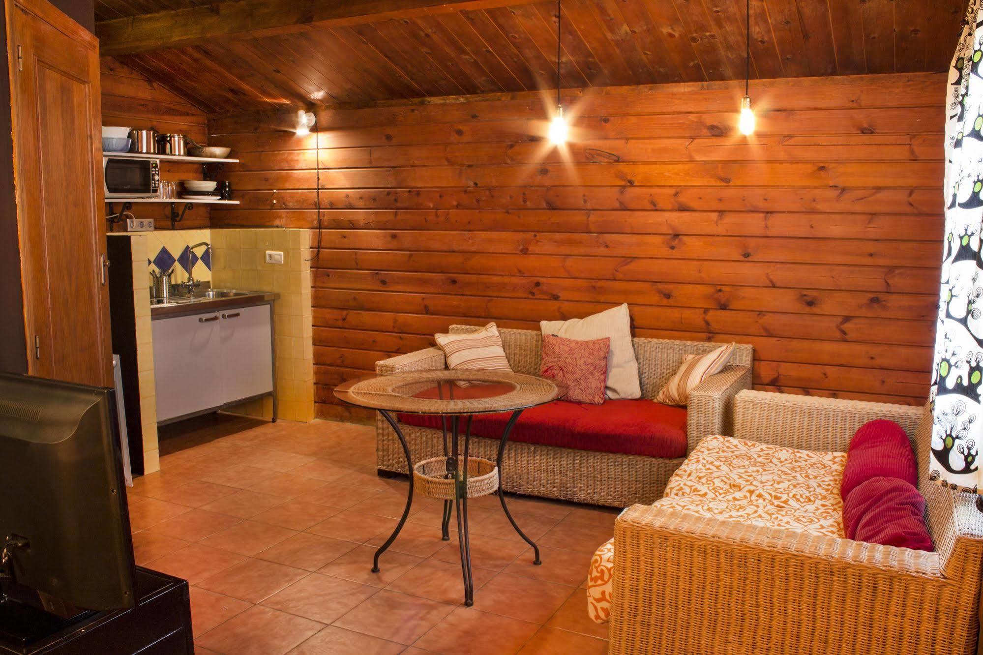 Fuente Del Lobo Glamping & Bungalows - Adults Only بينوس جينيل المظهر الخارجي الصورة